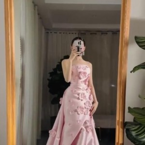 فستان نسائي سهره لون وردي